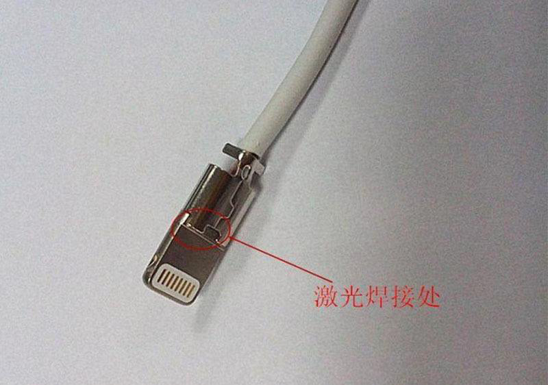 USB數(shù)據(jù)線(xiàn)激光焊接加工